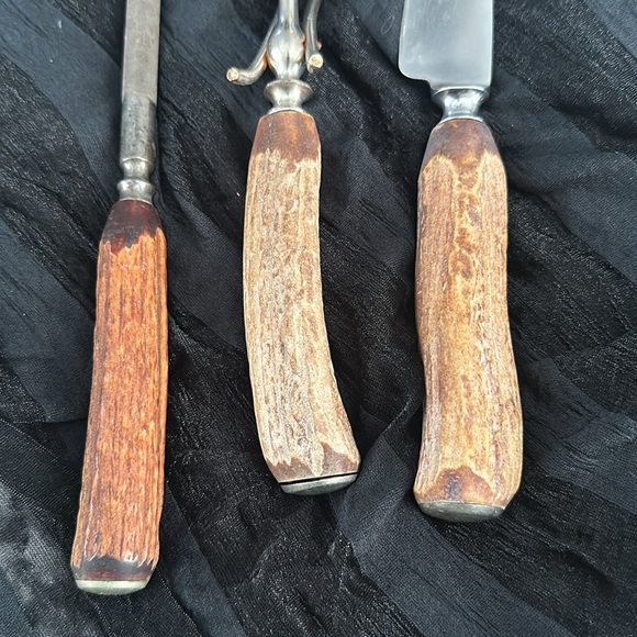 Antique bone handles carving set with sharpener. - Picture 4 of 7